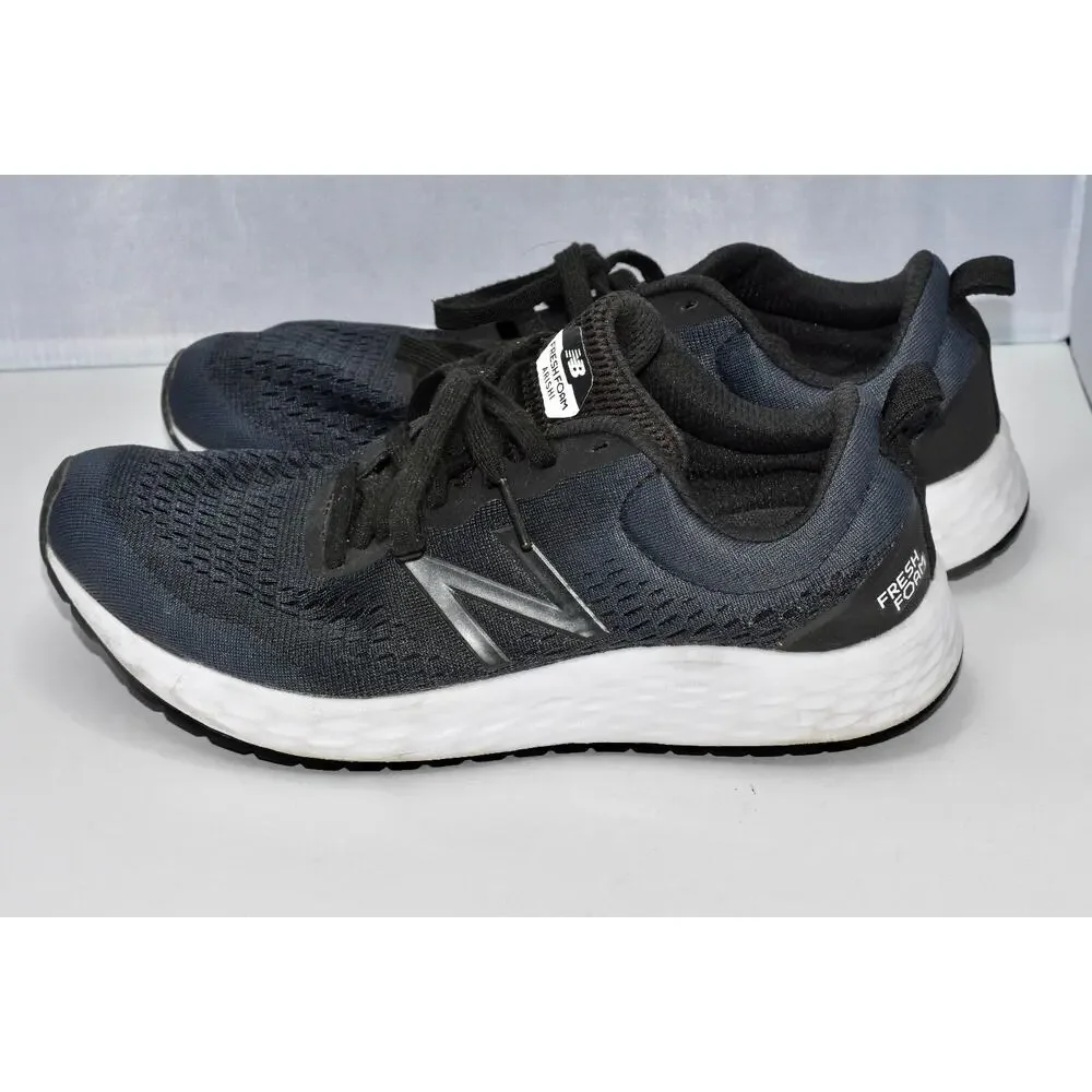 New Balance Women's Fresh Foam Arishi V3 Classic Running Comfort Shoe / Size 8
